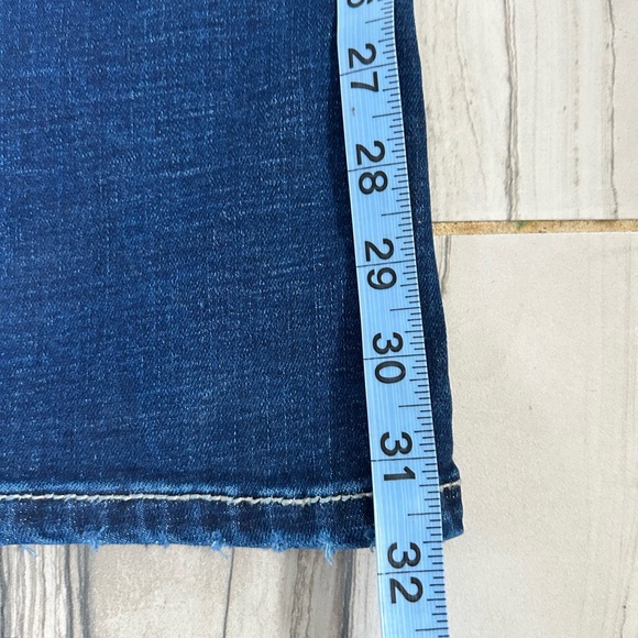 BKE Buckle Jeans Billie High Rise Bootcut Stretch Jeans - Picture 12 of 16